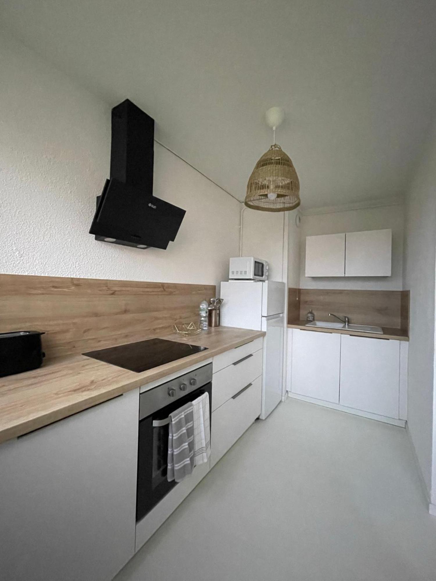 Au Coeur De La Ponetie Apartment Aurillac Exterior photo