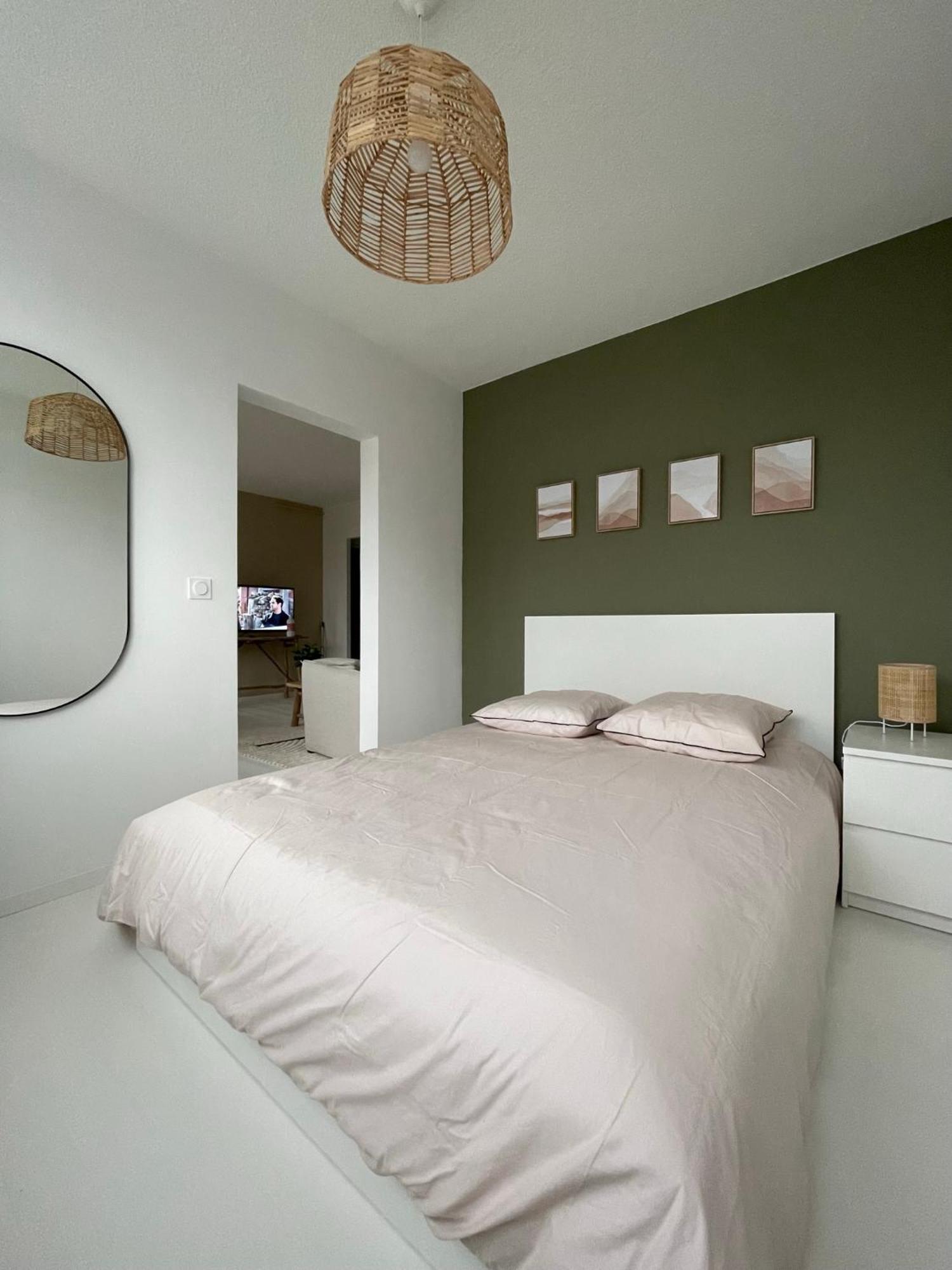 Au Coeur De La Ponetie Apartment Aurillac Exterior photo